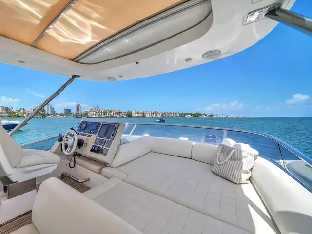 Azimut 64 Flybridge