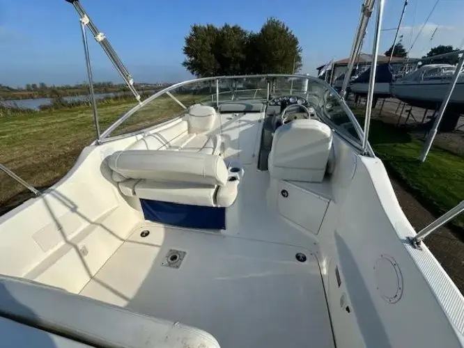 2004 Bayliner 245 ciera