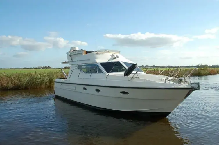 1991 Azimut 37