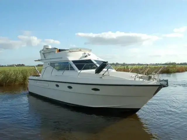 Azimut 37