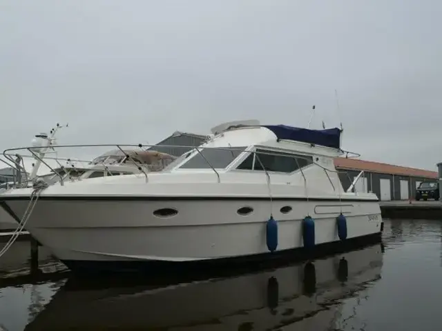 Azimut 37