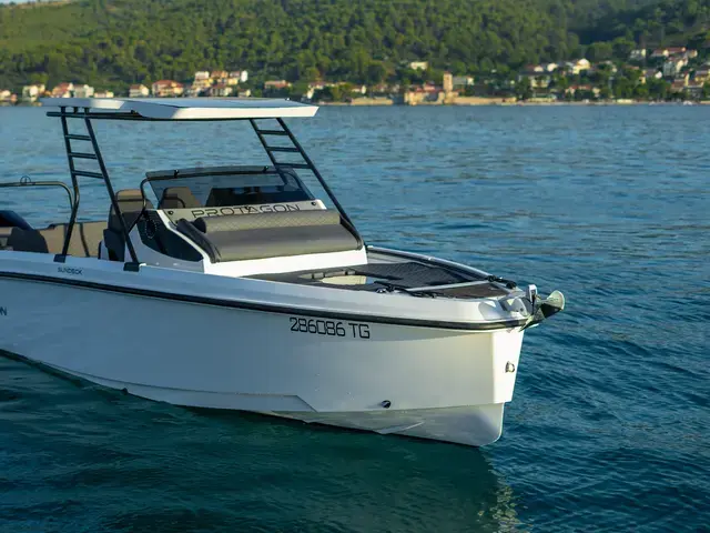 Protagon 25 SUNDECK