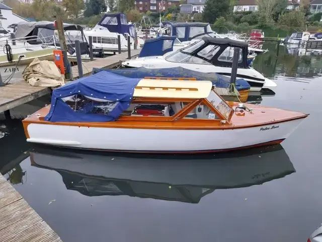 George Wilson & Sons 19' Wooden Dayboat