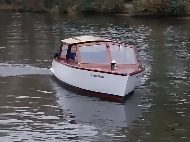 George Wilson & Sons 19' Wooden Dayboat