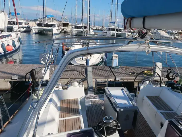 Beneteau Oceanis 48