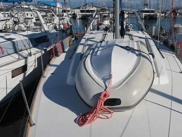 Beneteau Oceanis 48