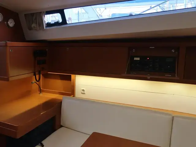 Beneteau Oceanis 48