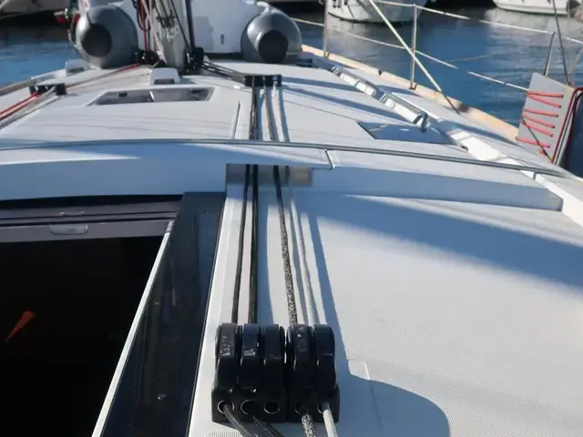 Beneteau Oceanis 48