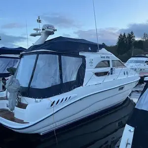 2000 Sealine F33