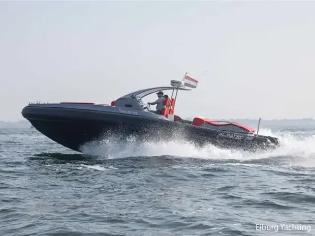 Albatro Racing 32 RIB