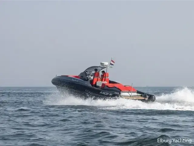 Albatro Racing 32 RIB