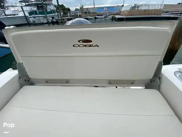 Cobia 220 Dc