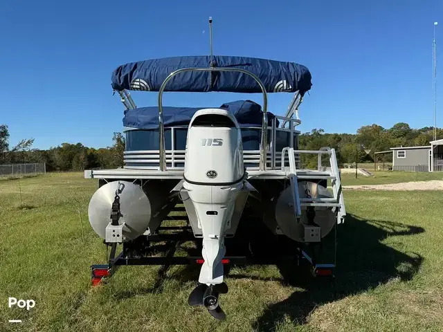 Andrews Boats IV