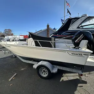 2022 Boston Whaler 170 Montauk