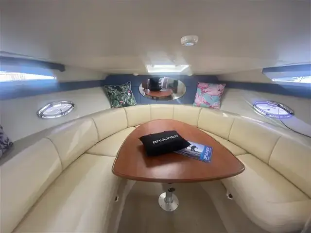 Bayliner 325