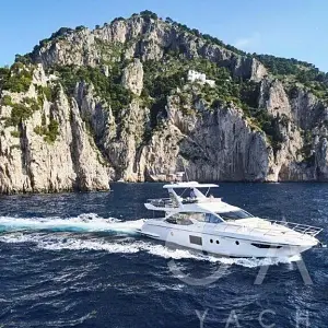 2017 Azimut 66 Flybridge