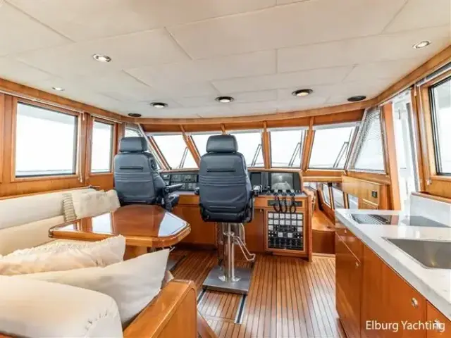 Moonen 68 Flybridge