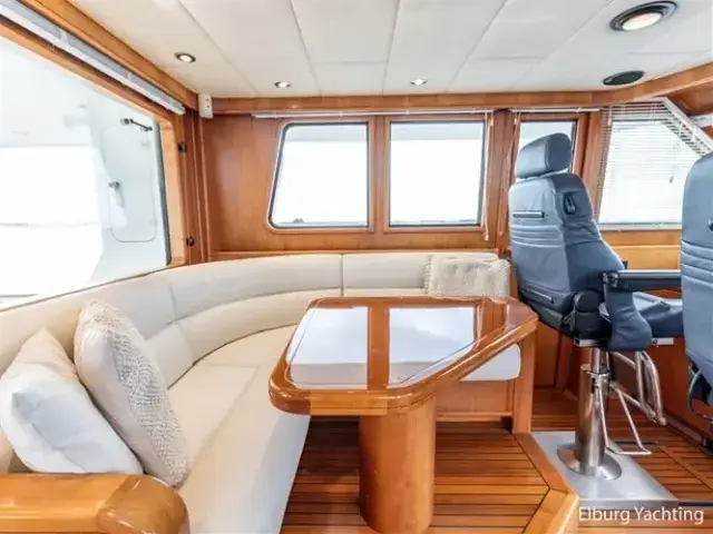 Moonen 68 Flybridge