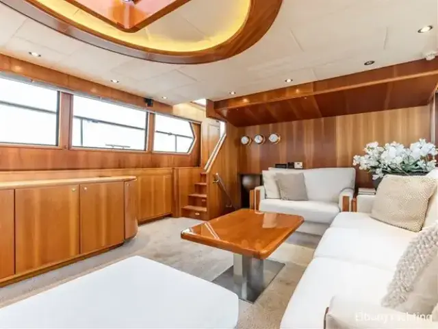 Moonen 68 Flybridge