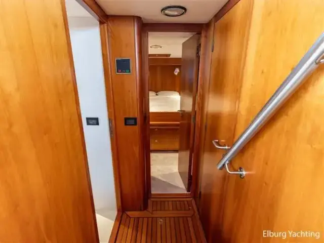 Moonen 68 Flybridge