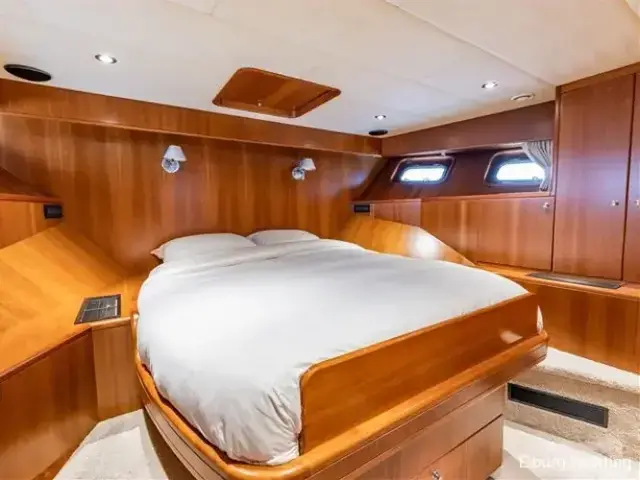 Moonen 68 Flybridge