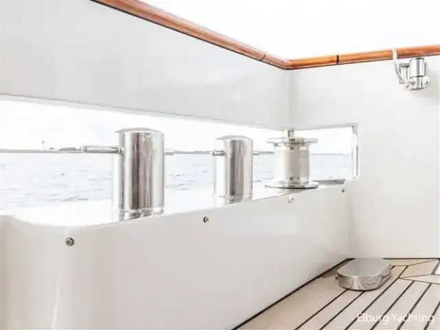 Moonen 68 Flybridge