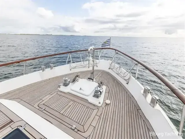 Moonen 68 Flybridge