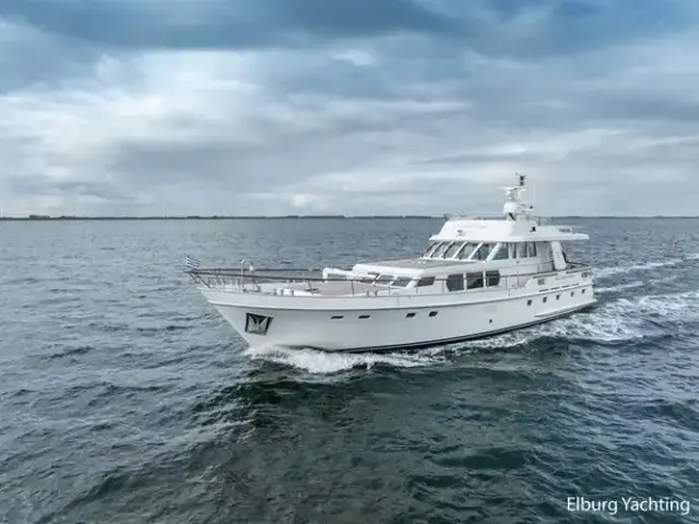 Moonen 68 Flybridge