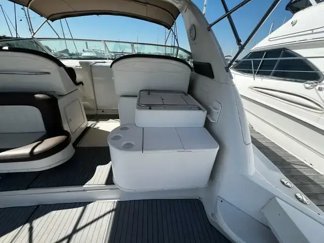 Sea Ray 33