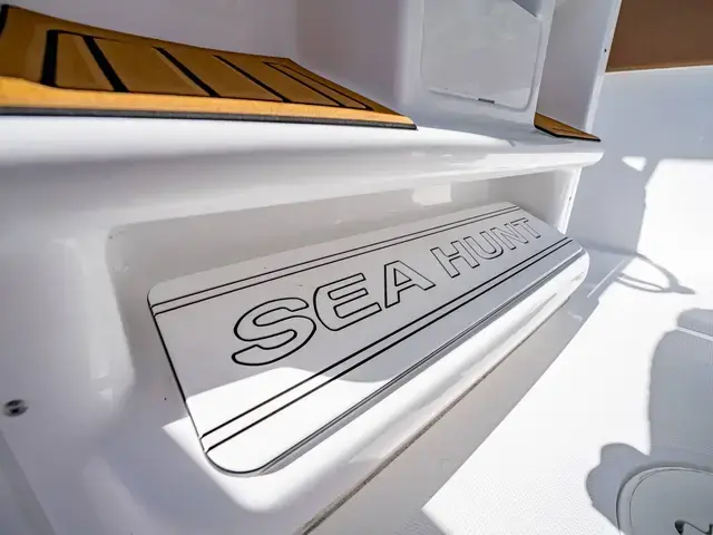 Sea Hunt Ultra 255 Se