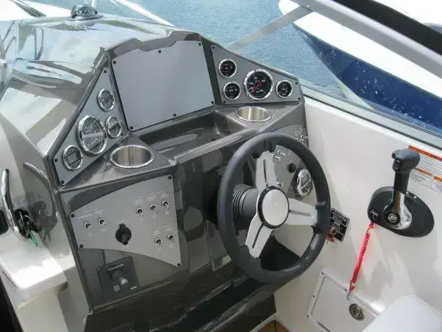 Bayliner Ciera 8