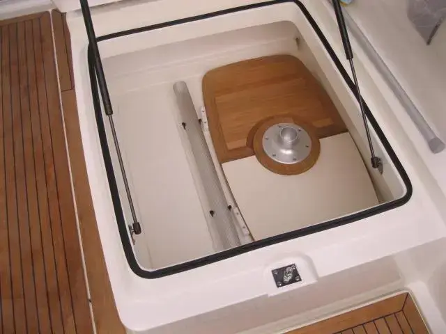 Bayliner Ciera 8