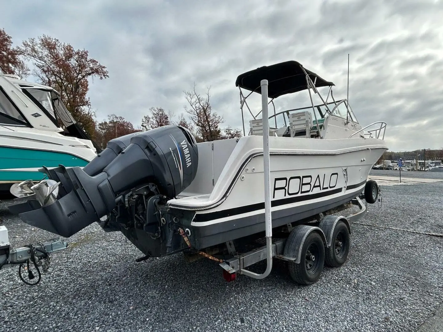 1996 Robalo 24