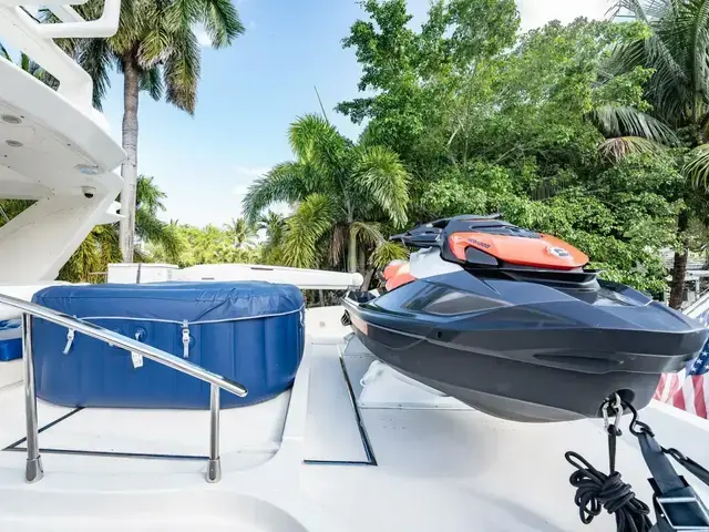 Azimut 80