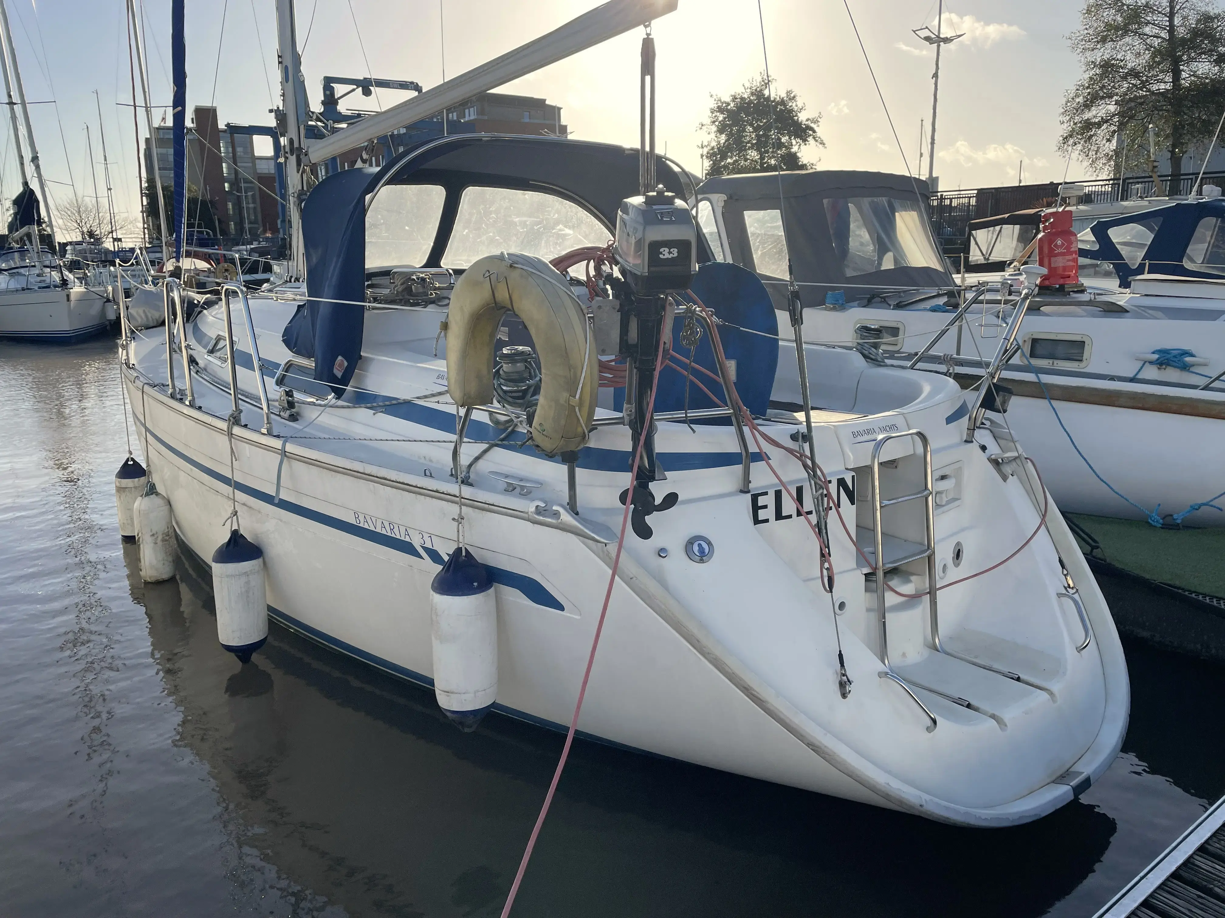 2000 Bavaria 31