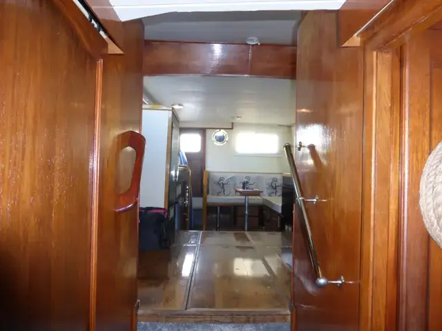 Colvic Trawler Yacht 38