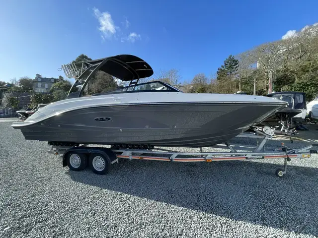 Sea Ray 230 SPXE