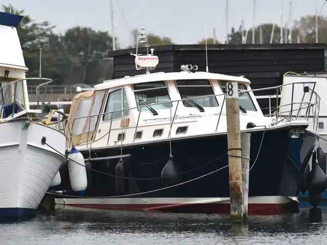 Island Packet Craft Express 360 Cruiser