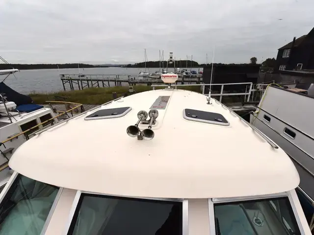 Island Packet Craft Express 360 Cruiser