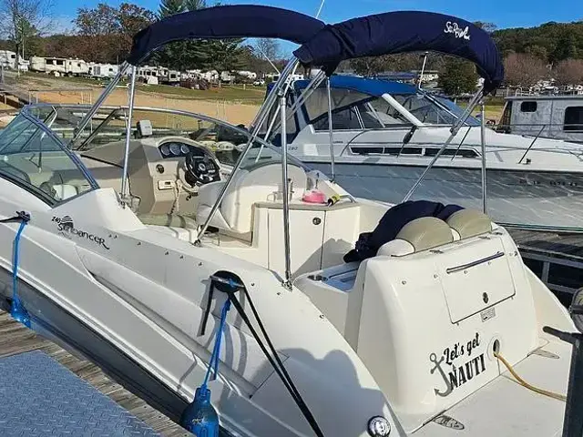 Sea Ray 240DA