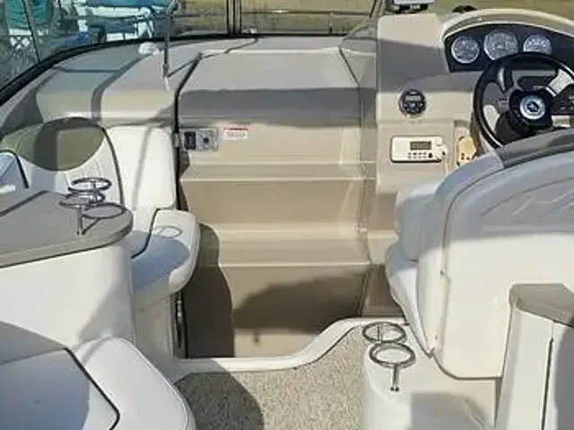 Sea Ray 240DA