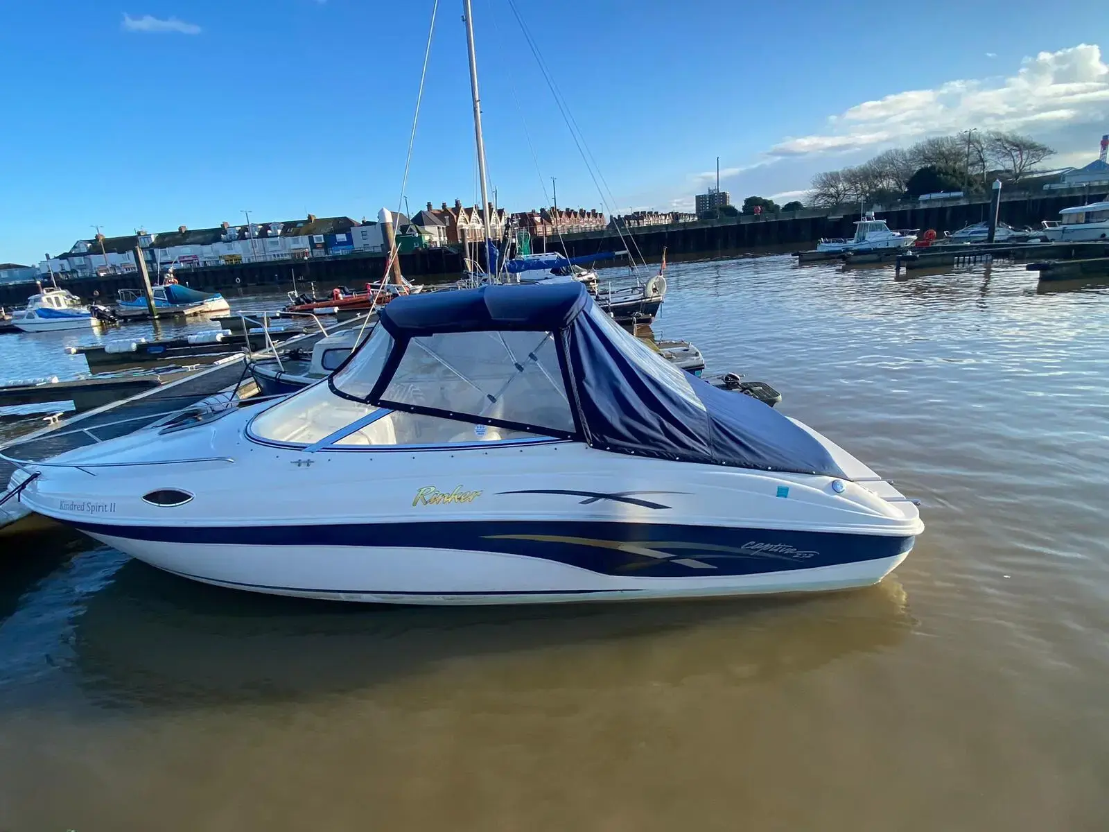 2000 Rinker captiva 232