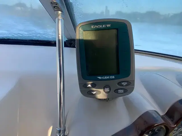 Rinker Captiva 232