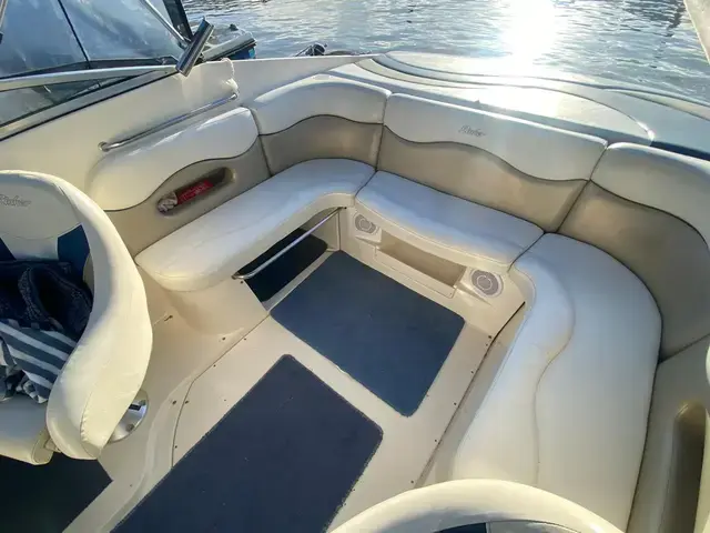 Rinker Captiva 232