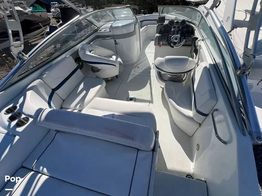 2011 Formula 240 bowrider