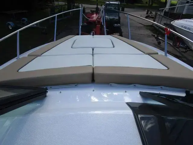 Bayliner Ciera 8