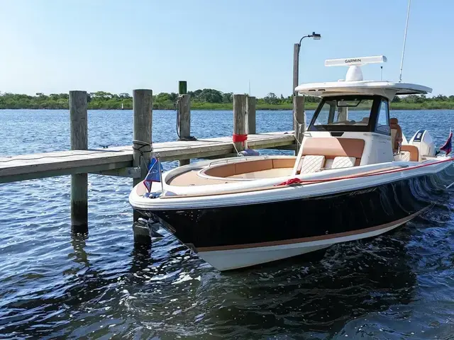 Chris Craft Catalina 30