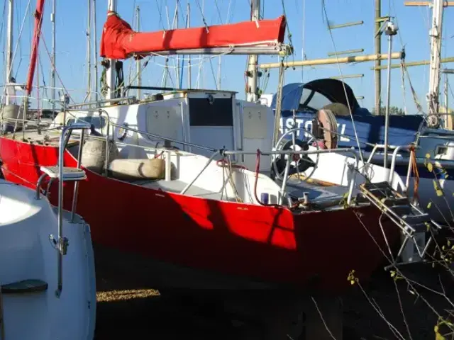 Steel boats Robert Tucker Leopard 32