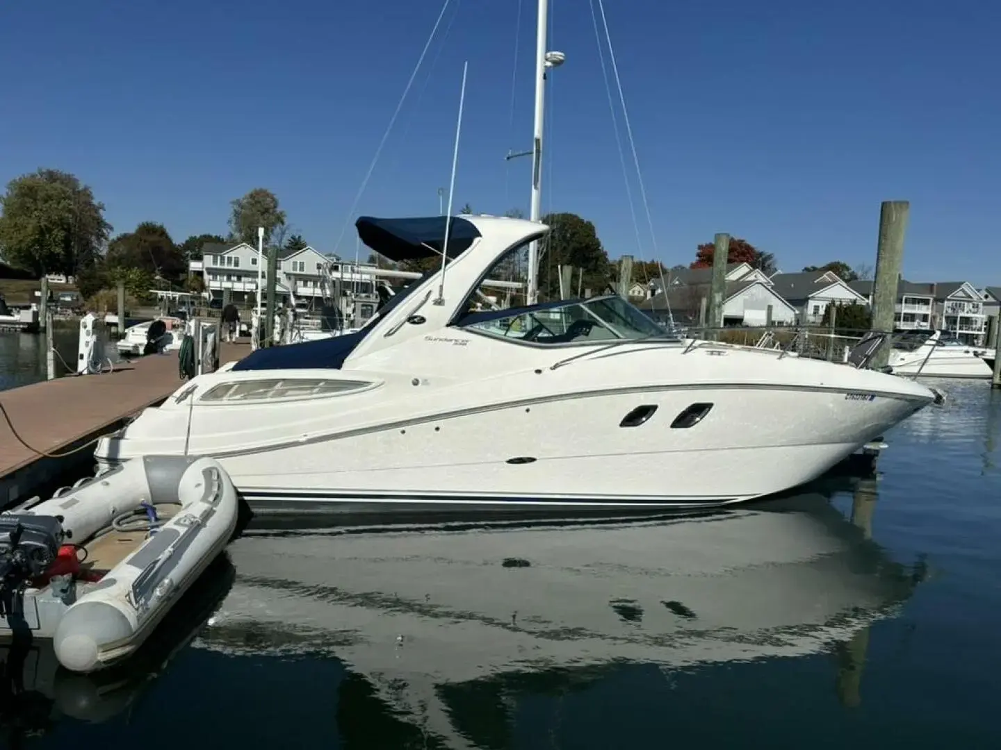 2012 Sea Ray sundancer 330