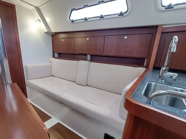 Hanse 320